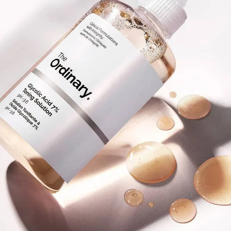 ذا اورديناري تونر بحمض الجليكوليك 7% لتقشير البشرة وتفتيحها 240 مل | The Ordinary Glycolic Acid 7% Toning Solution 240ml