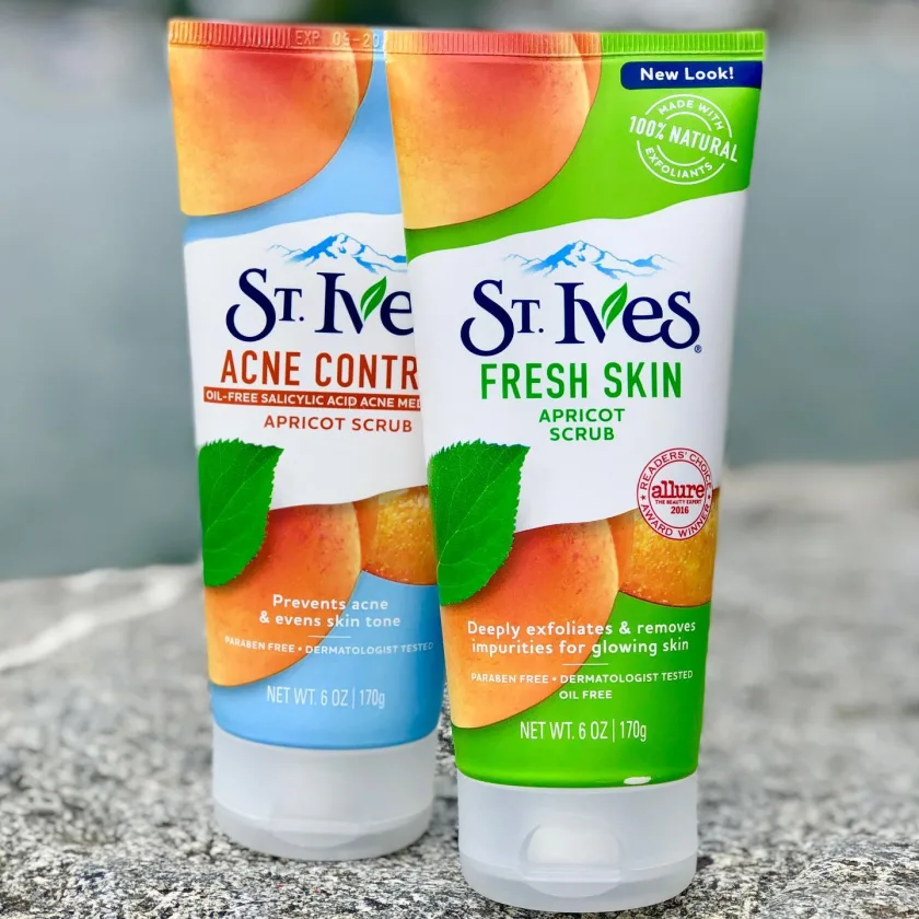 سانت ايفز  اكني كنترول سكراب للوجه بالمشمش 170 جرام  | ST. Ives Acne Control Apricot Face Scrub170gm