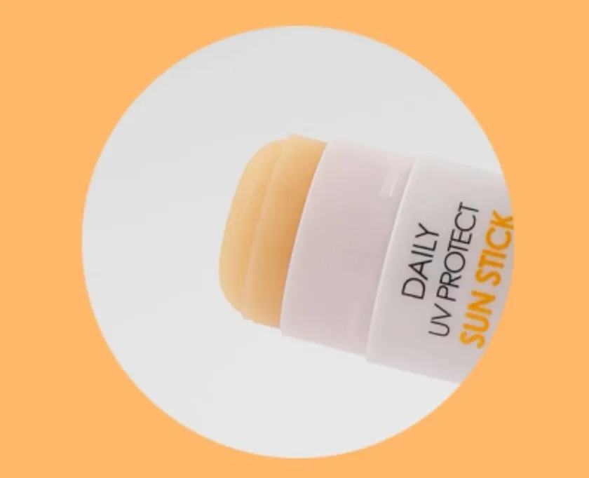 فارم ستاي كريم الوقاية من اشعة الشمس صن بلوك استيك 16جم  |  Farmstay  Daily UV Protect Sun Stick-16g SPF50+ PA++++ | Sunscreen