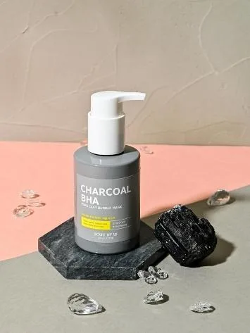 سام باي مي ماسك الفحم الفقاعي لتنظيف المسام 120 جم | SOME BY MI Charcoal BHA Pore Clay Bubble Mask Black 120g