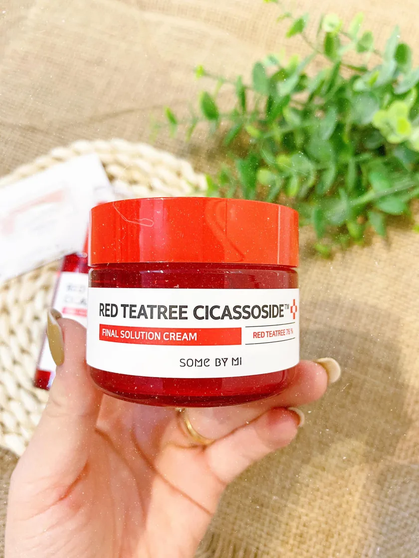 سام باي مي كريم سيكاسوسيد بخلاصة شجرة الشاي الأحمر 60 جم | SOME BY MI Red Tea Tree Cicassoside Final Solution Cream 60g