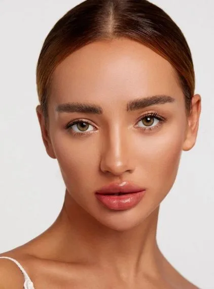 قلم كونتور دابل من شيجلام |SHEGLAM COLOR & SCULPT STICK NUDE & COCOA