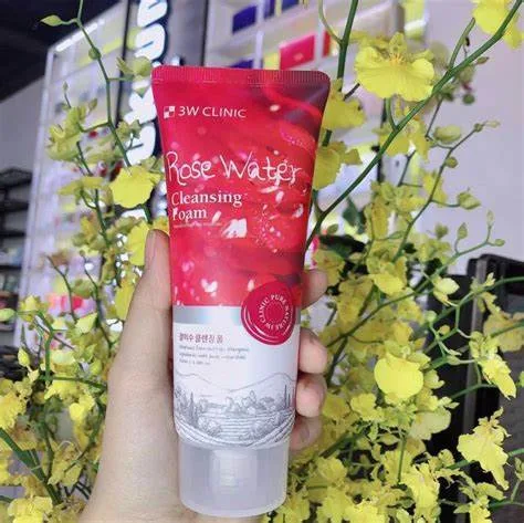 3 دبليو كلينيك غسول ماء الورد الكوري | 3W Clinic Rose Water Cleansing Foam