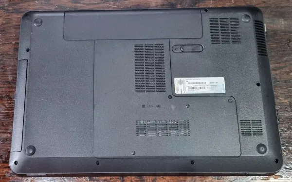 HP PAVILION G6 NOTEBOOK PC E2-1800 AMD