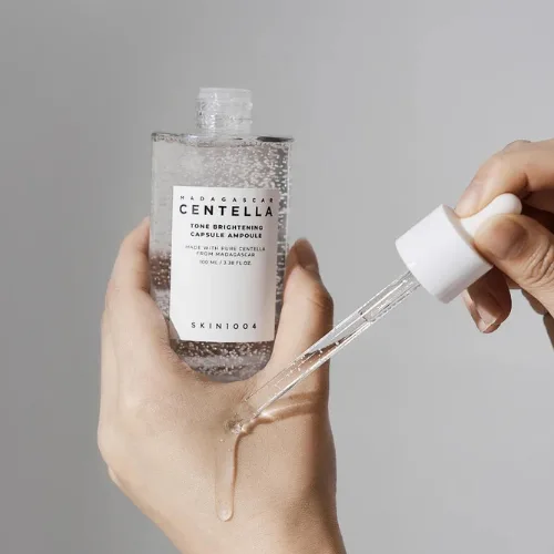 سكين 1004مادغشقر سنتيلا أمبول كبسول لتفتيح لون البشرة 30 مل   |  SKIN1004 Madagascar Centella Tone Brightening Capsule Ampoule 30ml