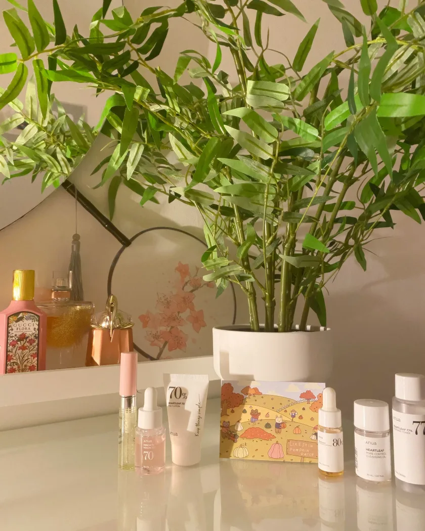 أنوا هارت غسول الهارت ليف الزيتي للتحكم في المسام ، 20مل ميني | Anua Heartleaf Pore Control Cleansing Oil Korean Facial Cleanser  20ml mini