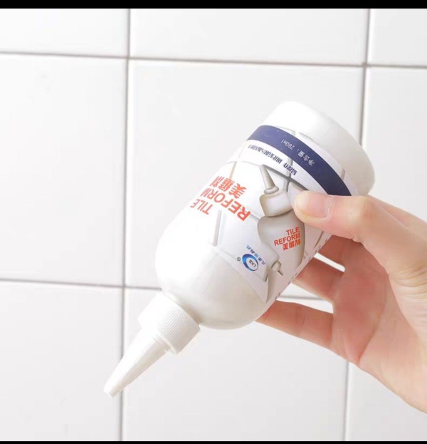 مالئ فراغات السيراميك