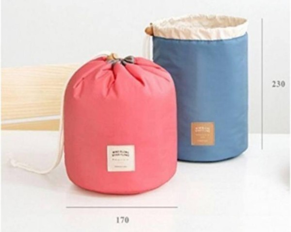 شنطه منظم كريمات وشامبوهات