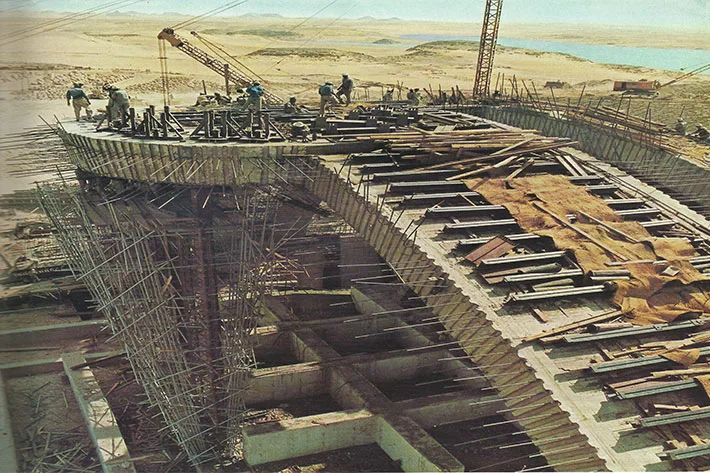 تعامد الشمس على معبد أبو سمبل               (طبعة  ثالثة ورقية بالألوان، مارس 2025م)
