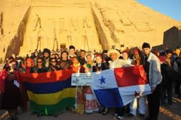 تعامد الشمس على معبد أبو سمبل               (طبعة  ثالثة ورقية بالألوان، مارس 2025م)