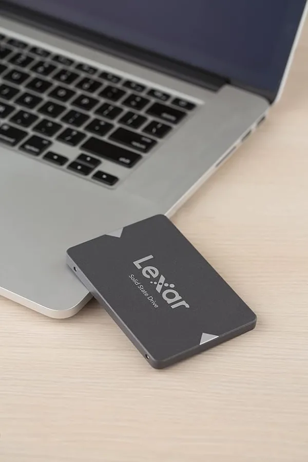 Lexar NS100 2.5-Inch SATA III 6GB/s Internal SSD, 512GB Capacity