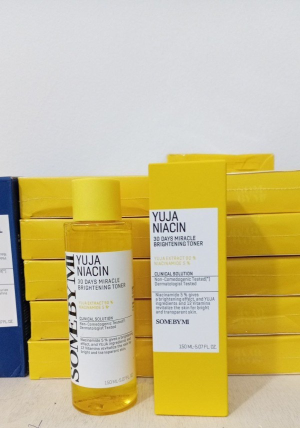 تونر yuja niacin من some by mi