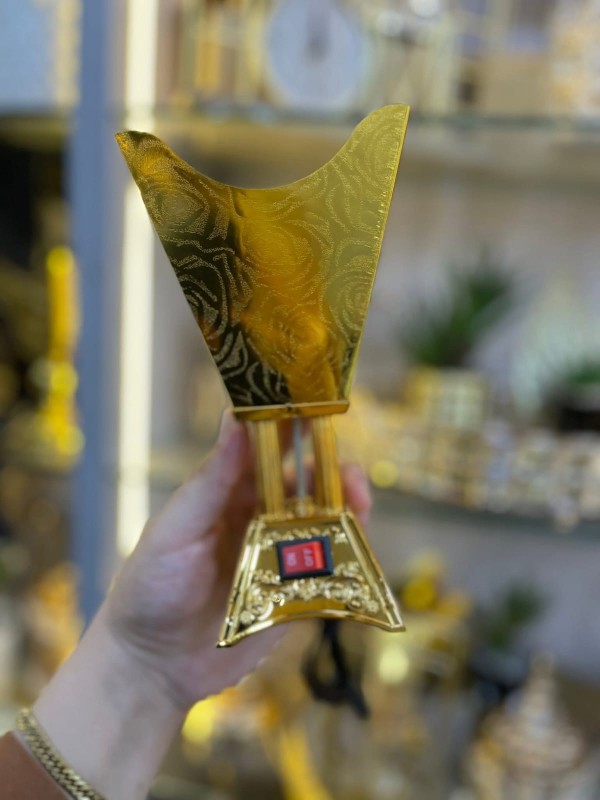 مبخرة كهربائيه