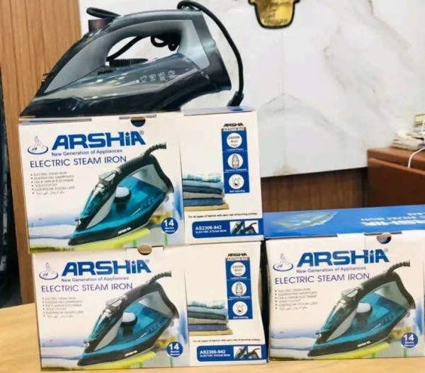 مكواة بخار ارشا