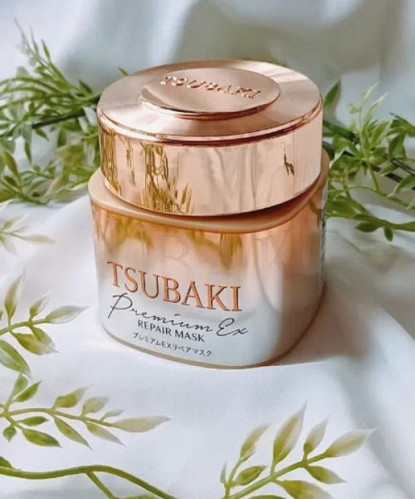 ماسك شيسيدو تسوباكي بريميوم EX الياباني لإصلاح الشعر التالف | Tsubaki Hair Mask Premium Repair Mask For Damaged Hair