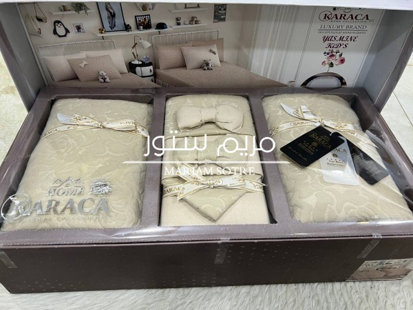 موديل KARACA ❤️ اخت كندا 😁 اطفال  طقم 4 قطعه 🔥🔥 💥2دفايه جاكار استيك كرانيش  💥2 خداديه