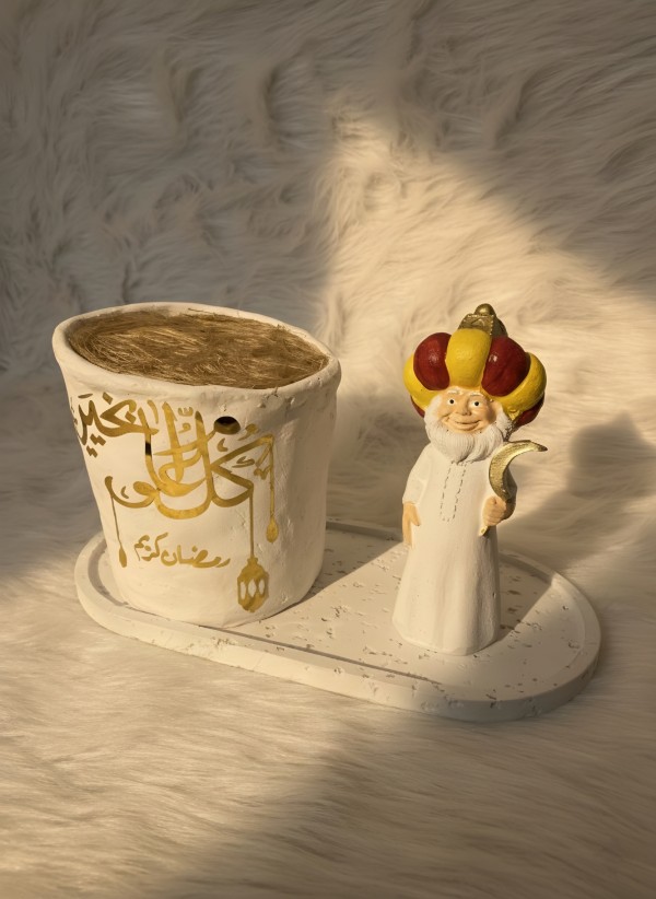 عربية كنافة رمضانية مع شخصية كرتونية، ديكور رمضان كريم بتصميم تراثي، أبيض وذهبي، بوليستر، زينة إسلامية احتفالية للمنزل والمكتب