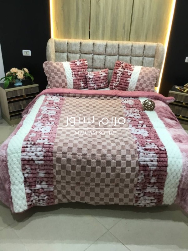 اكبر تشكيل لحاف الماسه كبير 4 قطع و3 قطع علي حسب الصوره 🤩 خصم خطيييير وفرصه لن تتكرر🌰