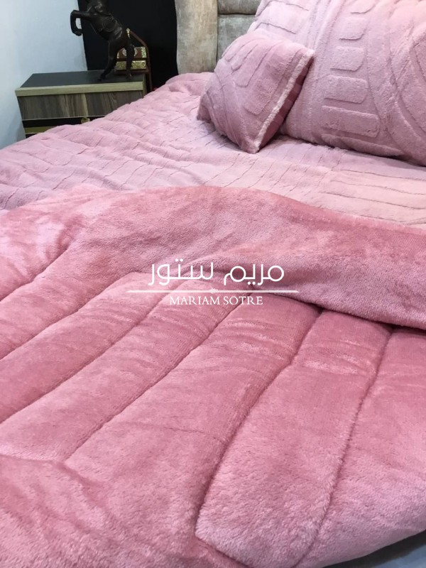 اكبر تشكيل لحاف الماسه كبير 4 قطع و3 قطع علي حسب الصوره 🤩 خصم خطيييير وفرصه لن تتكرر🌰