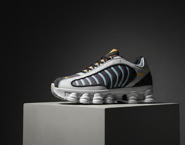 كوتش SHOX