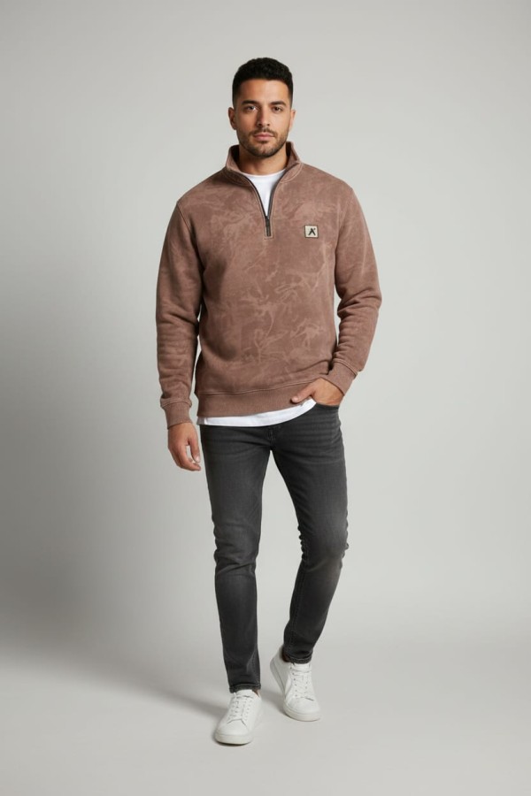 تيشيرت نص سوستة ستريت -  Washed Half-Zip Sweatshirt