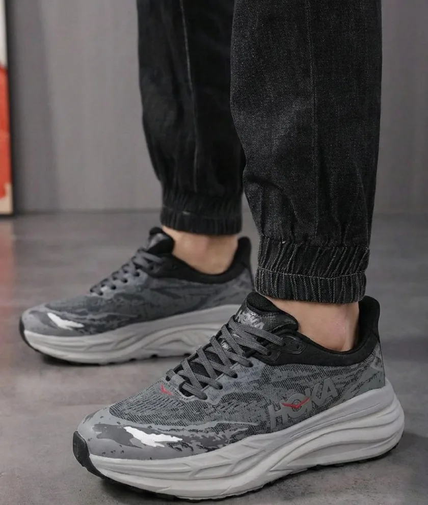 كوتشي رياضي هوكا  - HOKA Sports Sneakers