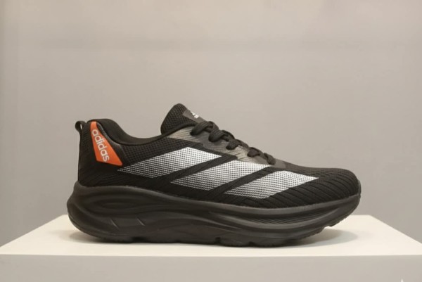 كوتشي سبورت لايت سترايب - Light Stripe Sport Sneakers