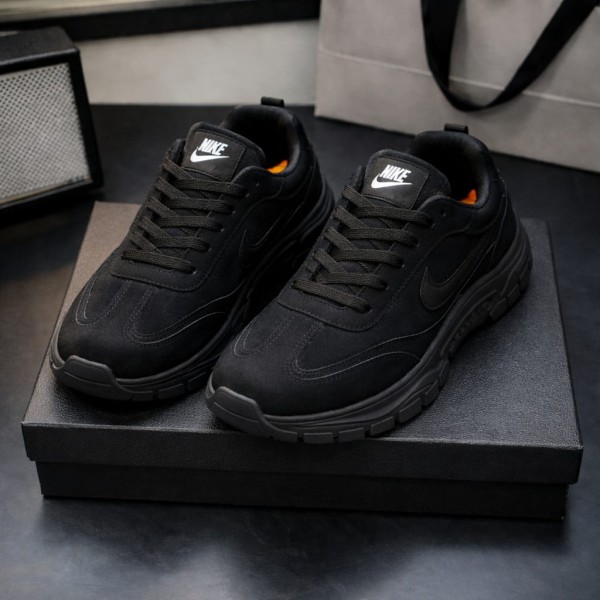 كوتشي كاجوال جلد مقلوب سميك