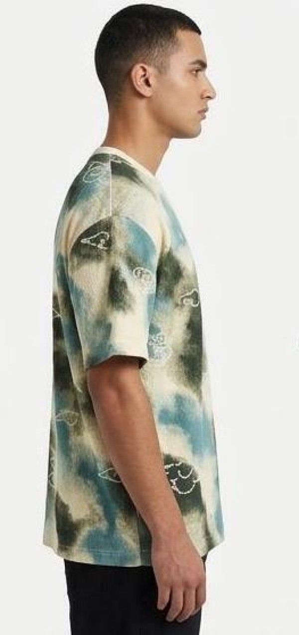 Cloud T-shirt