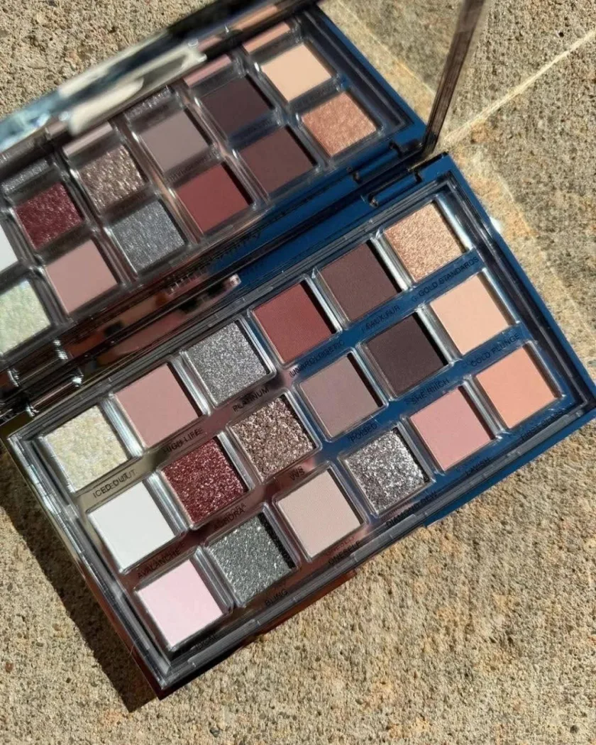 باليت آيشادو هدى بيوتي آيسي نود - Huda Beauty Icy Nude Eyeshadow Palette