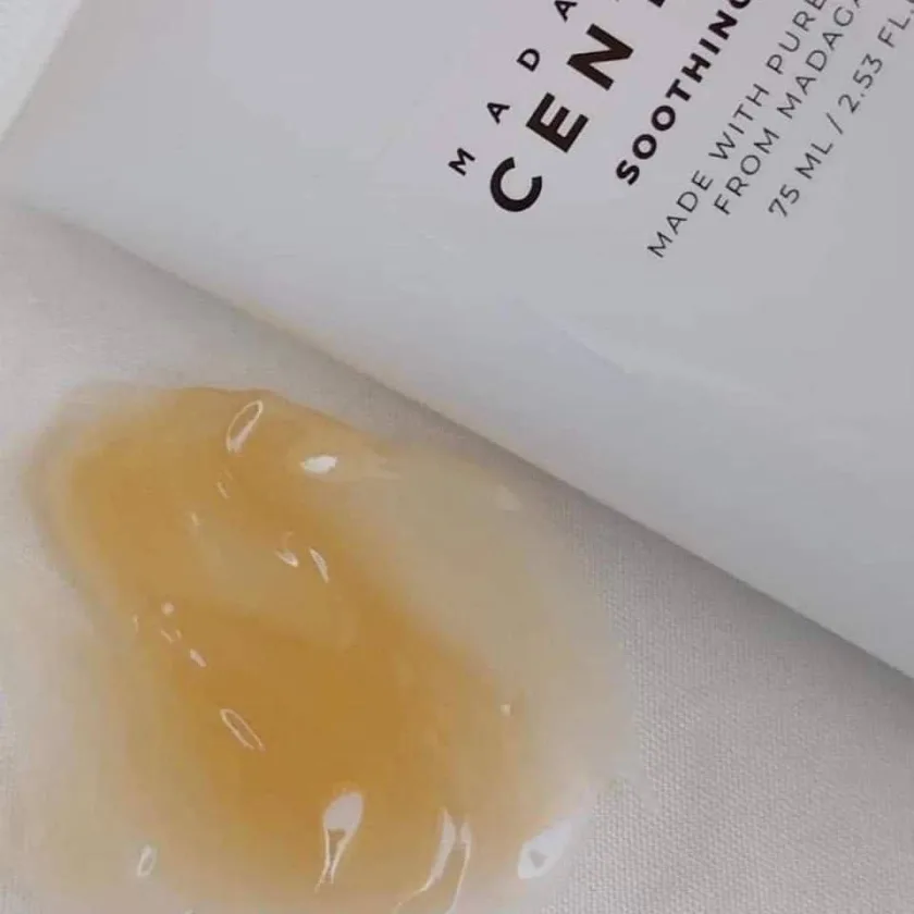 كريم السنتيلا الكوري المهدئ وترميم حاجز البشرة من سكين 1004 - SKIN1004 - Madagascar Centella Soothing Cream