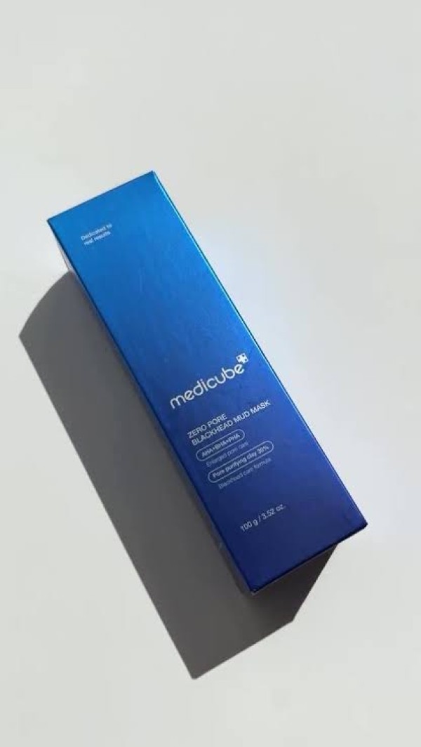 ميديكيوب قناع الوجه زيرو بور بالطين لإزالة الرؤوس السوداء 100غ| Medicube Zero Pore Blackhead Mud Mask New 100 gm