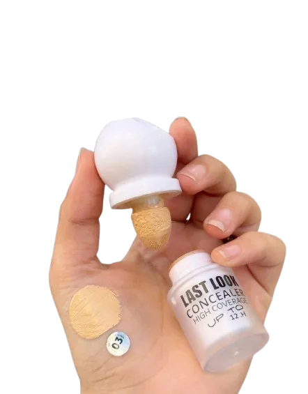 كونسيلر لاست لوك العلاجي الجديد بالأسفنجة تغطية كاملة وثبات 12 ساعة | Last Look Concealer