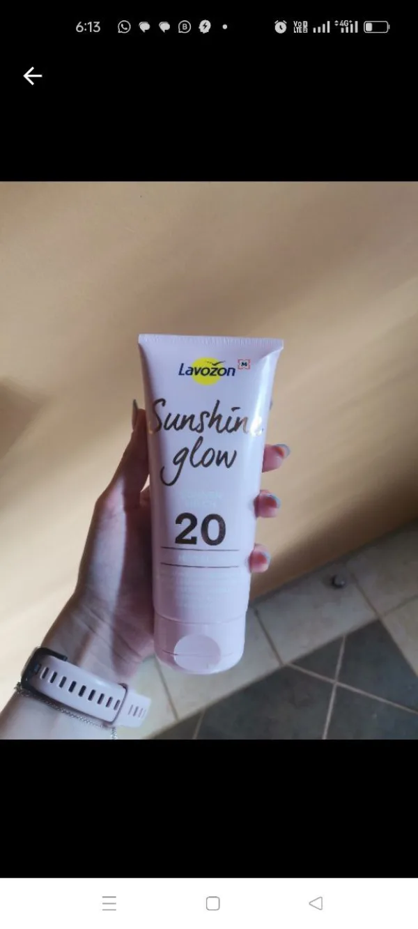 لوشن لافوزون صن شاين جلو الألماني الحصري - Lavozon Sunshine Glow SPF 20