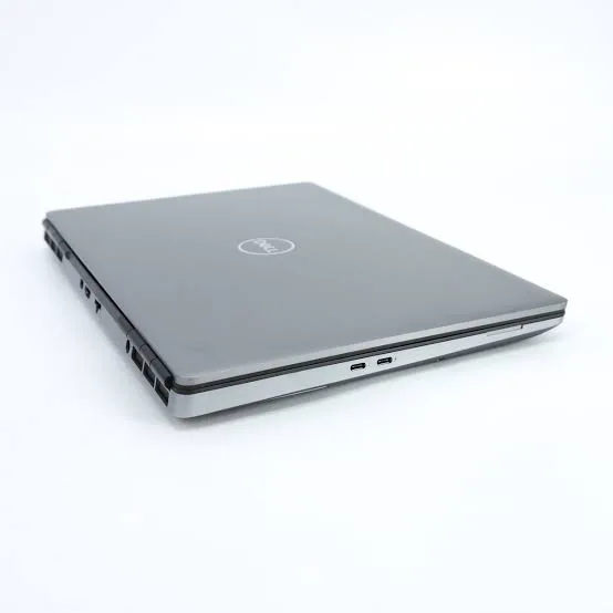 Dell Precision 7560 Core i7-11850H – 16G Ram – 512G SSD Nvidia RTX A3000 6GB