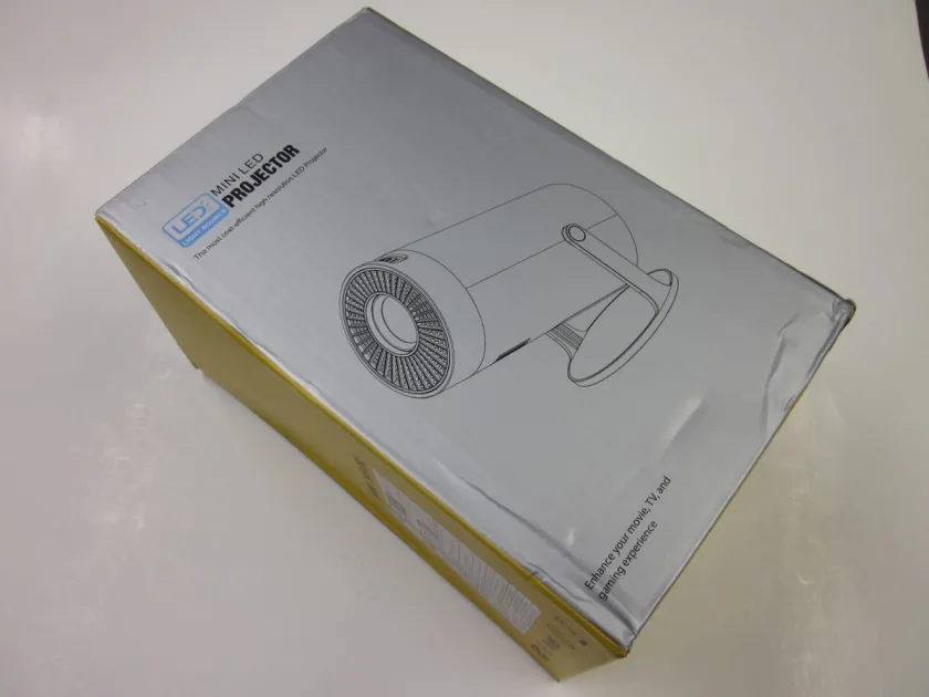 Mini LED Projector