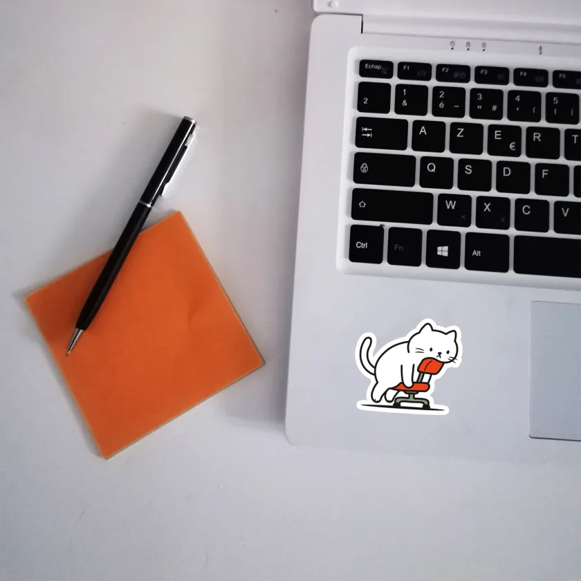 استيكر - قطة مفرهدة