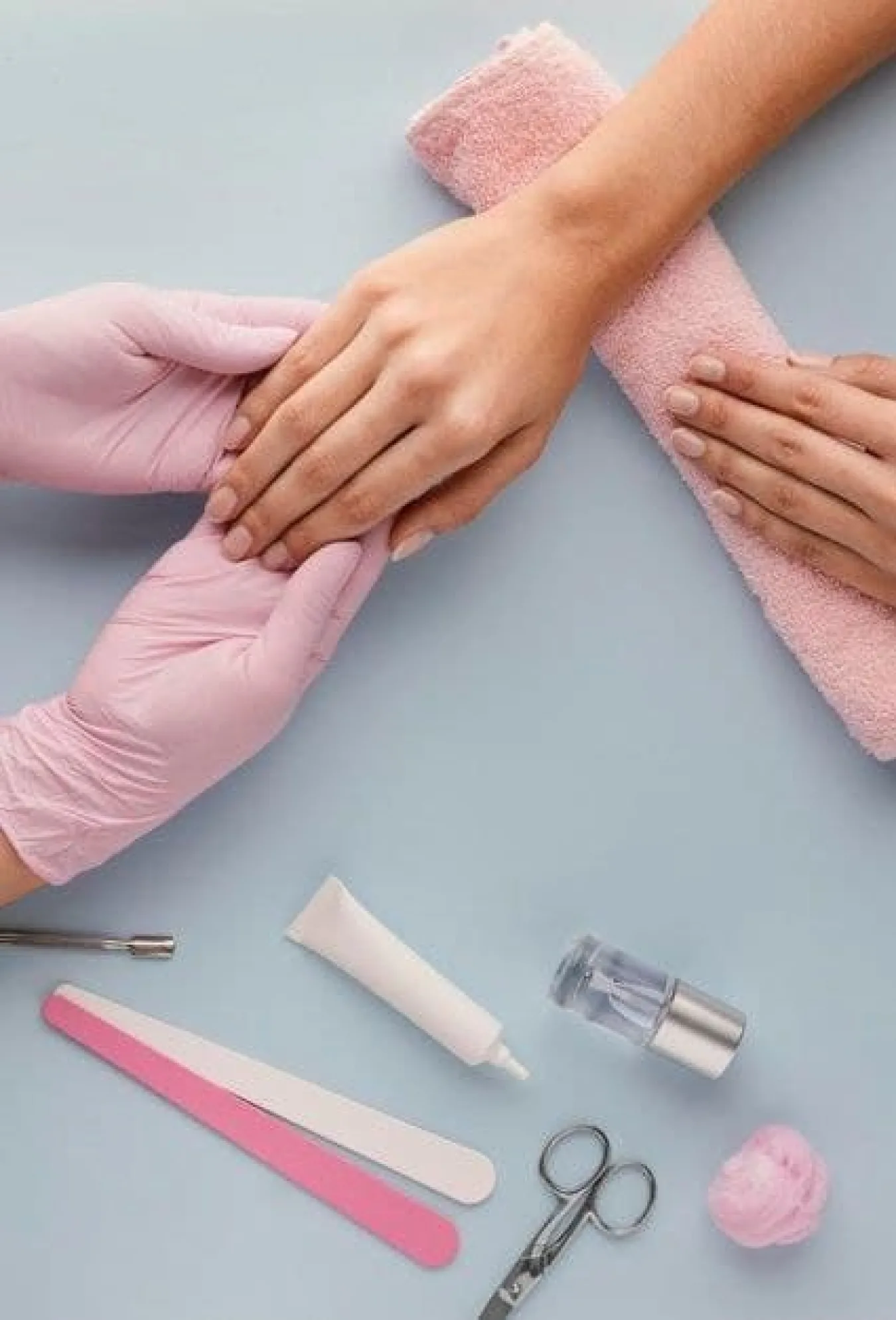 تقوية وعلاج الأظافر