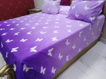 ملايه فراشه
