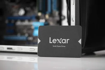 Lexar NS100 2.5-Inch SATA III 6GB/s Internal SSD, 128GB Capacity جديد