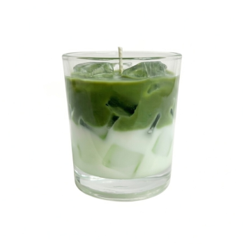Iced matcha latte