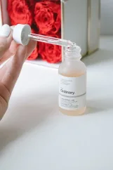 ذا اورديناري سيروم لاكتيك اسيد 5% لتقشير البشرة وتفتيحها بلطف 30 مل | The Ordinary Lactic Acid 5% 30ml