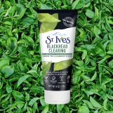 سانت ايفز  سكراب للوجه بالشاي الاخضر لتنظيف الرؤوس السوداء 170 جرام  | ST. Ives Blackhead Clearing Green Tea Face Scrub170gm