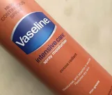 فازلين سبراى لوشن بالكاكاو للبشرة الجافة 190مل ا Vaseline Intensive Care Cocoa Radiant Spray Moisturizer