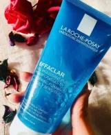 لاروش بوزيه جل غسول رغوي للبشرة الدهنية و الحساسة  | La Roche-posay EFFACLAR FOAMING GEL