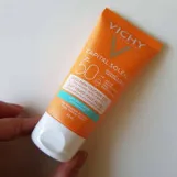 فيشي كابيتال سولي صن بلوك سائل دراي تاتش بمعامل حماية 50+  | Vichy Capital Soleil Mattifying Face Dry Touch SPF50 50ml