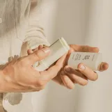 بيوتي اوف جوسون واقي شمس ستيك مطفي بالماغورت والكاميليا مع عامل حماية من الشمس 50 +  |   Beauty Of Joseon Matte Sun Stick : Mugwort+Camelia SPF50+/PA++++ 18g