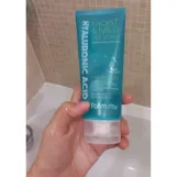 فارم ستاي جل مهدئ حمض الهيالورونيك مالتي أكوا 200 مل  |  Farm stay Hyaluronic Acid Moist and Mild Gel Foam 200 ML