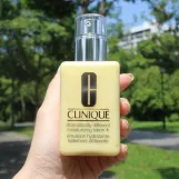 كلينك جل مرطب دراماتيكلي ديفرنت 125 مل |   Clinique dramatically different moisturizing lotion 125 ml