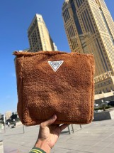 كتف فرو وكروس